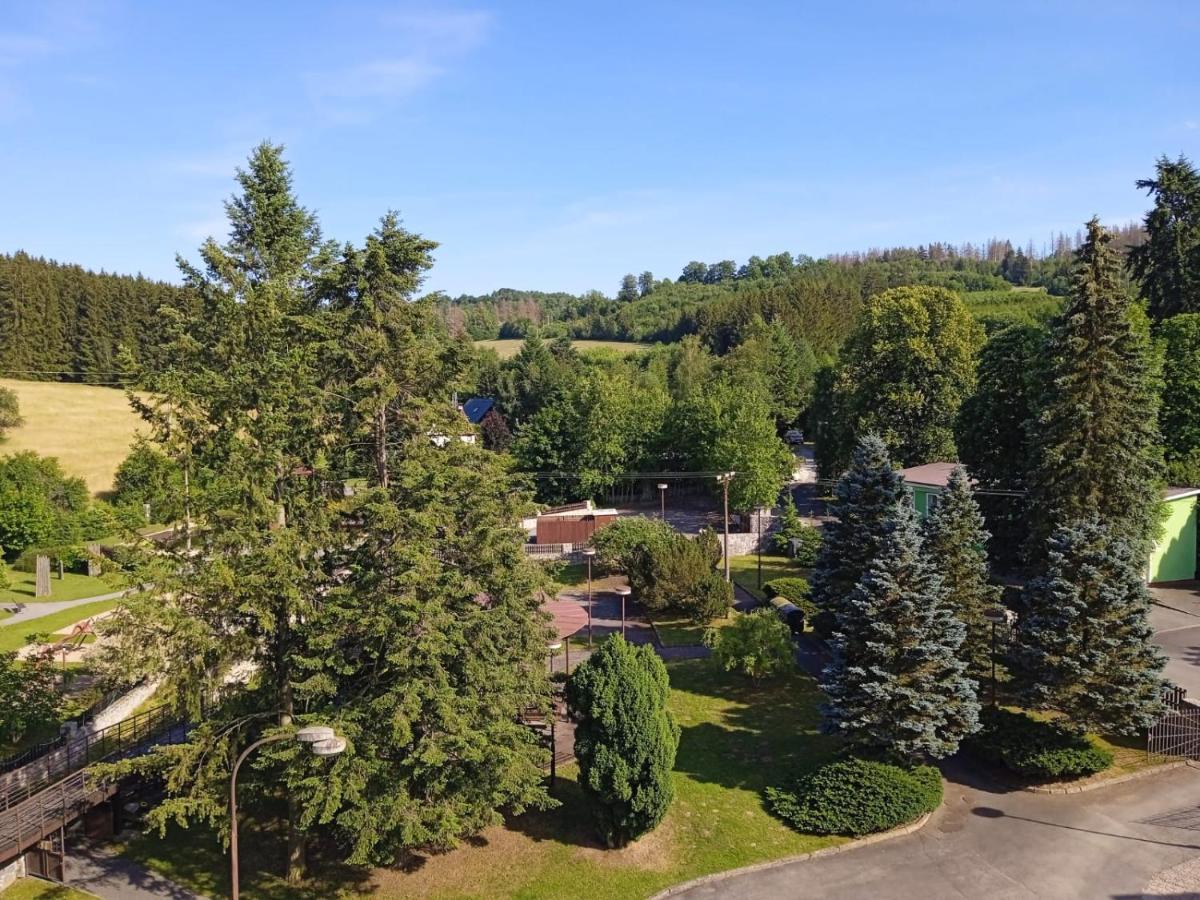 Hotel Forestyma Hodonín 外观 照片